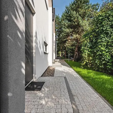 Housea Wakacyjne * ג'אנטאר