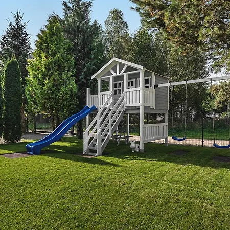 Housea Wakacyjne * 얀타르